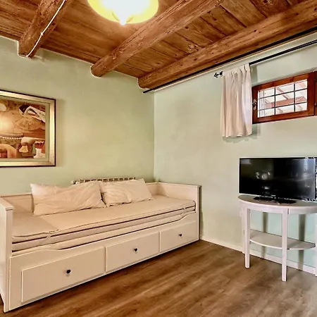 The Quercia With Swimming Pool In Senigallia Countryside *
