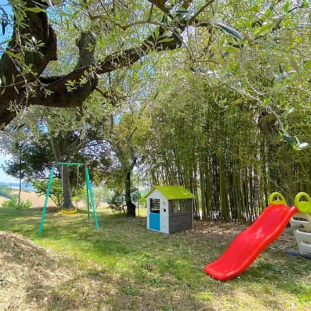 Vakantiehuis The Quercia With Swimming Pool In Senigallia Countryside
