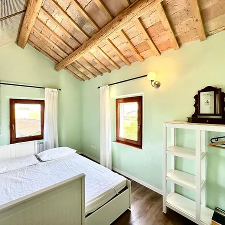 Relaxing Getaway With A Dreamlike Pool Lejlighed Senigallia